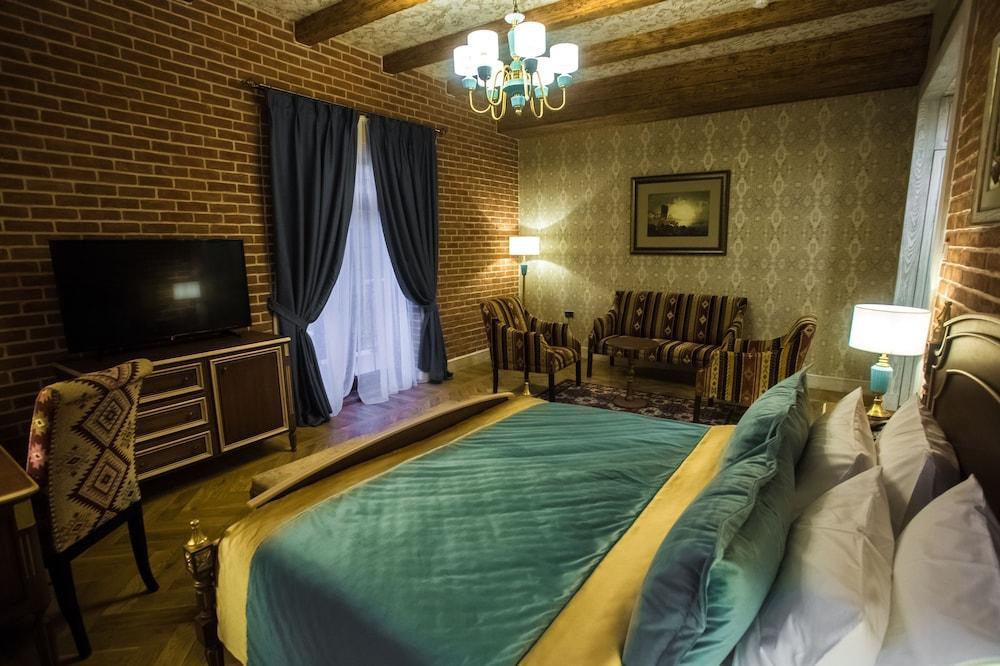 Sapphire Bayil Hotel Baku Exterior photo