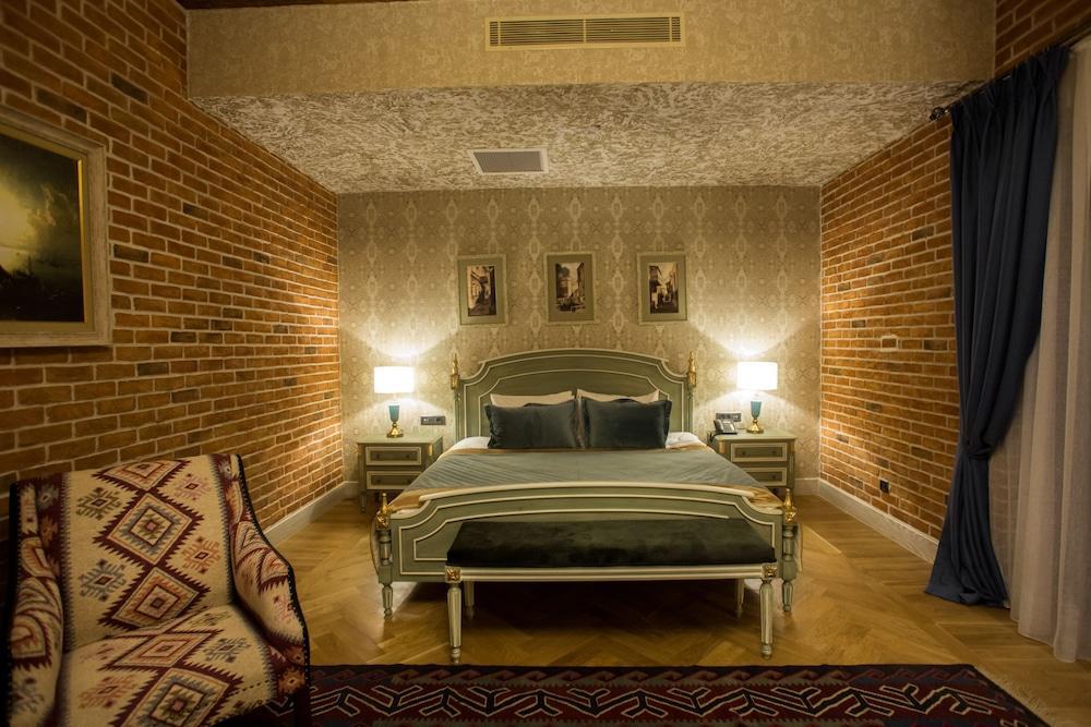 Sapphire Bayil Hotel Baku Exterior photo