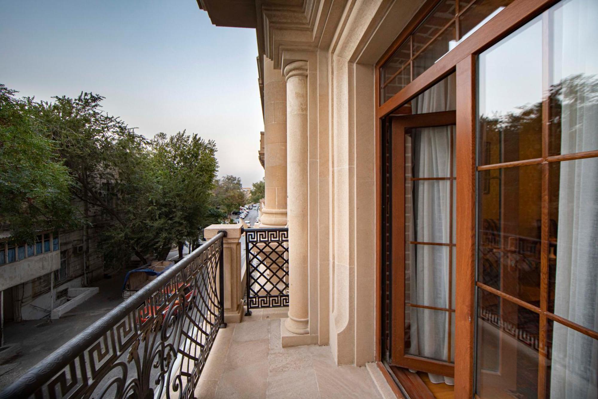 Sapphire Bayil Hotel Baku Exterior photo